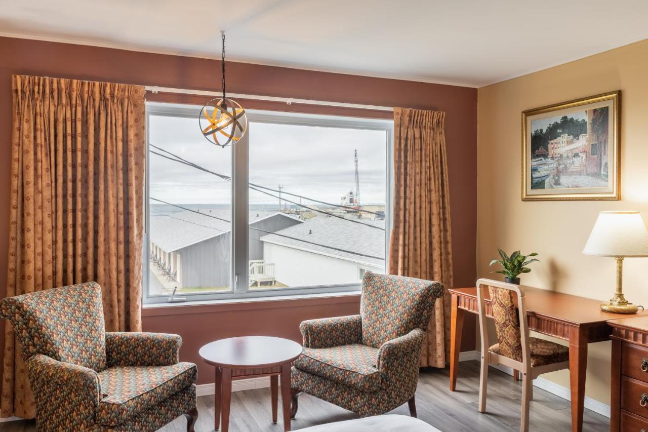 Hotel Motel La Vigie Matane Exterior photo
